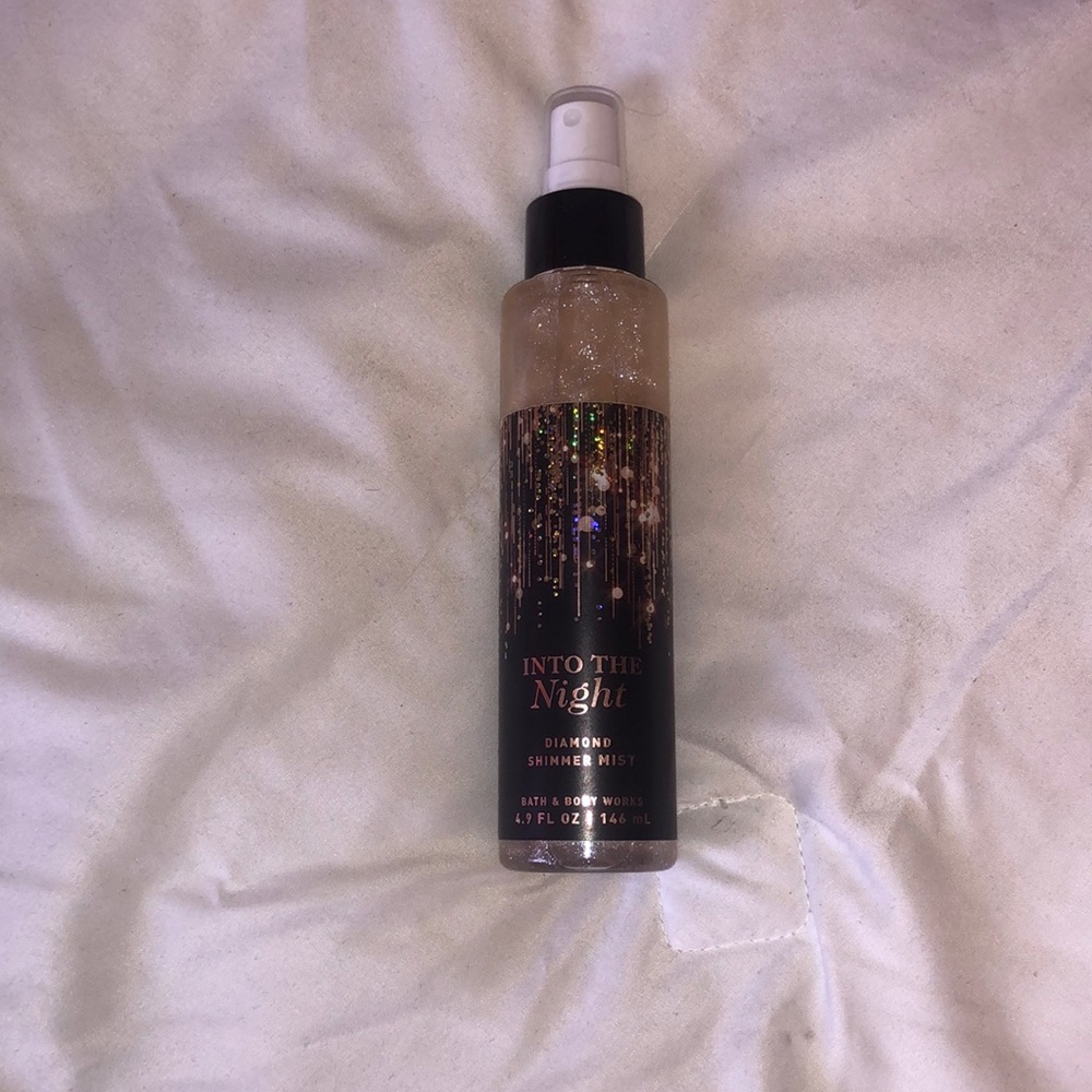 Bath and Body Works Into the Night Diamond Shimmer Mist new.